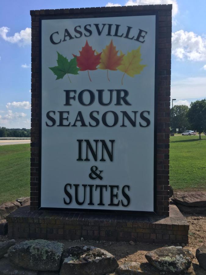 Cassville Four Seasons Inn & Suites Dış mekan fotoğraf